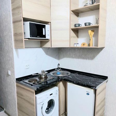 Отличная Квартира Со Всеми Удобствами. Almaty Eksteriør bilde
